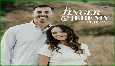 Jinger Duggar looks adorable as she plays mini-golf with Jeremy Vuolo